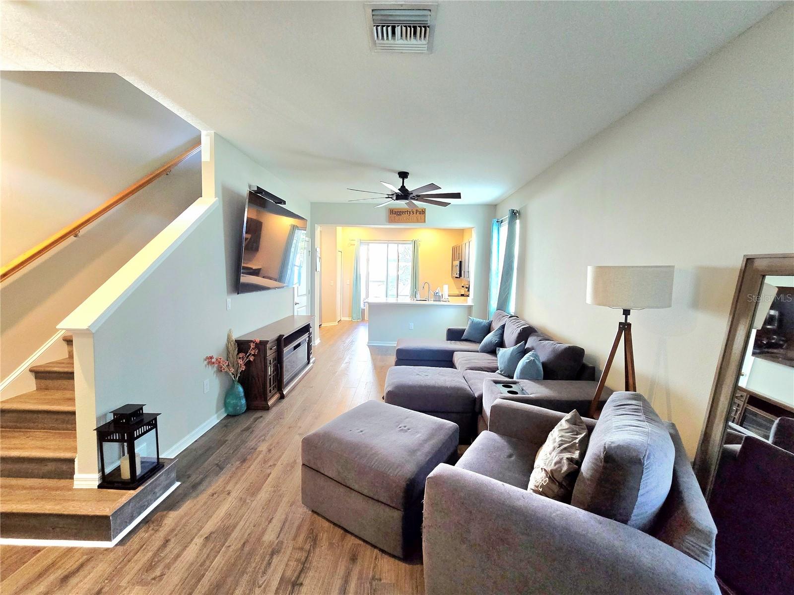 Image 5 of 28 For 6334 Fairmont Lane