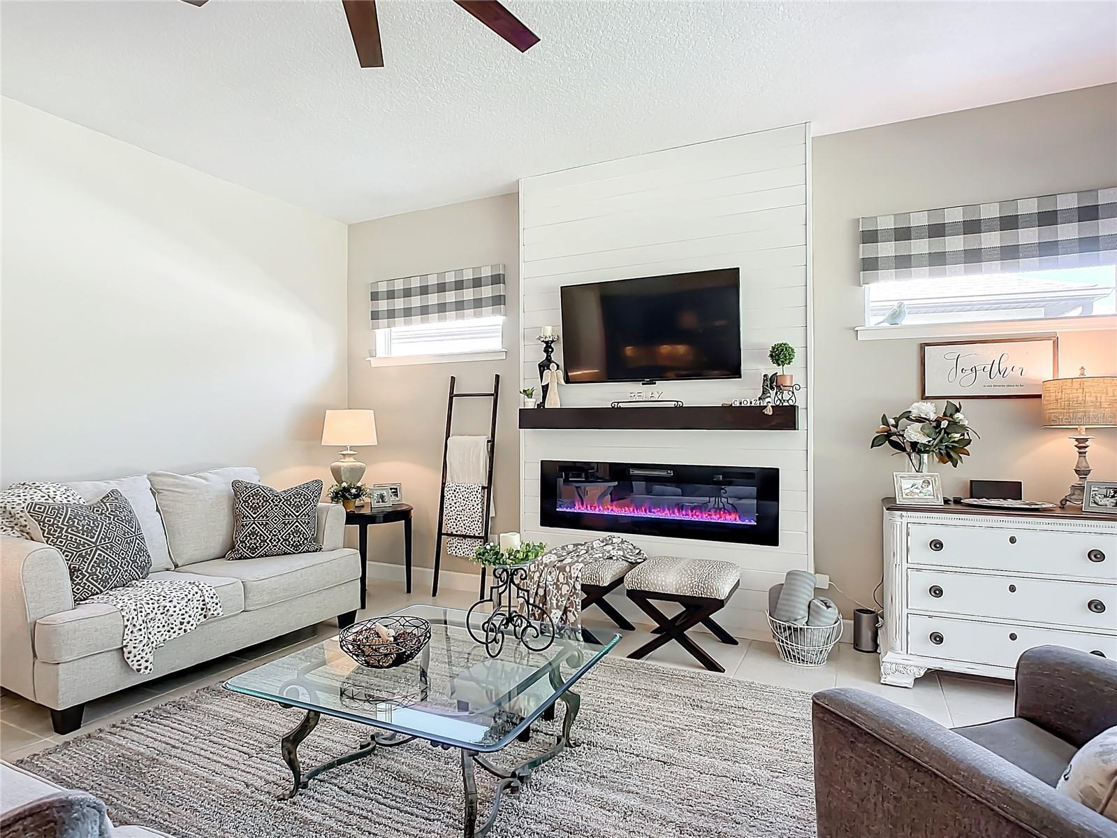 Image 26 of 100 For 584 Aldenham Lane