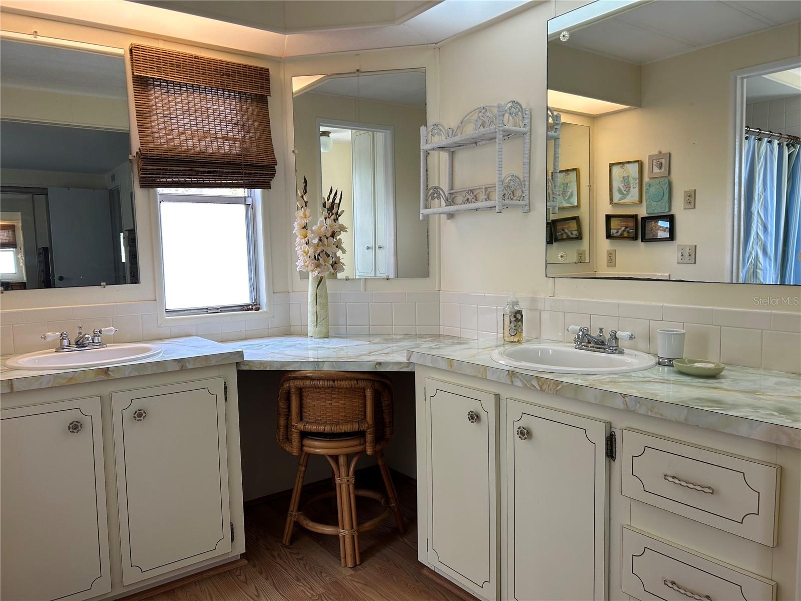 Image 23 of 50 For 1817 Innisbrook Lane