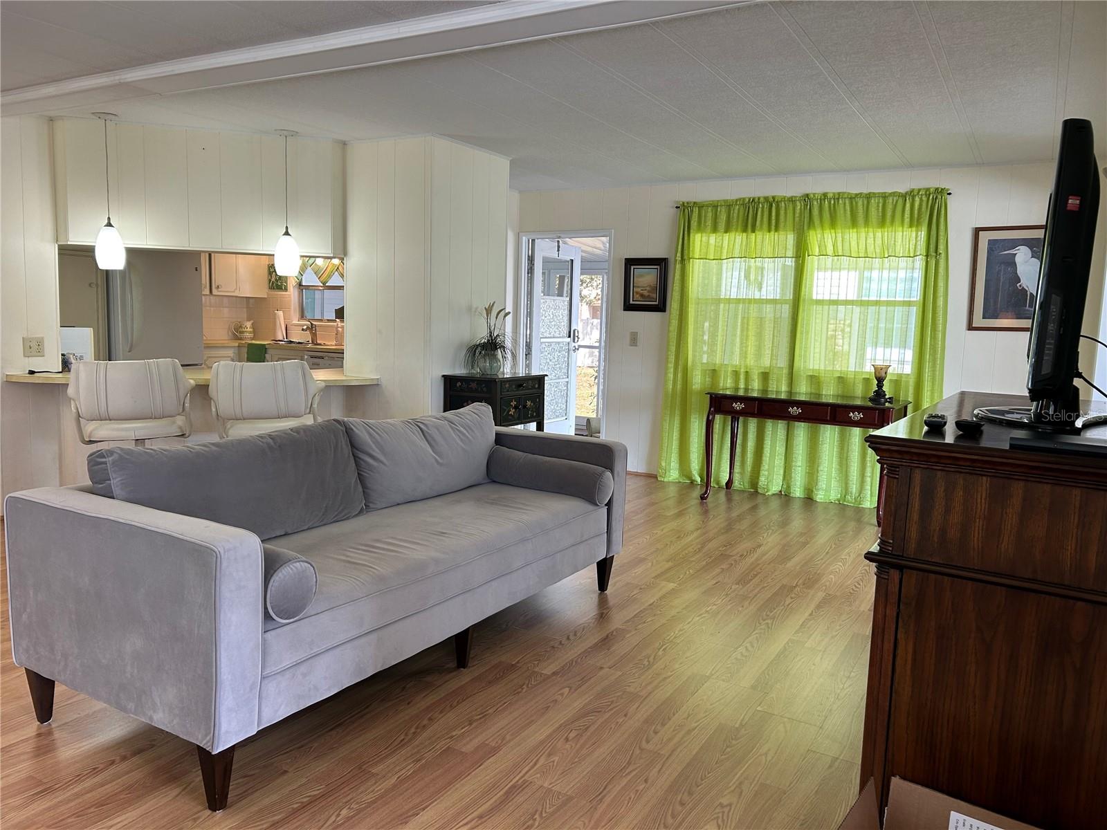 Image 5 of 50 For 1817 Innisbrook Lane