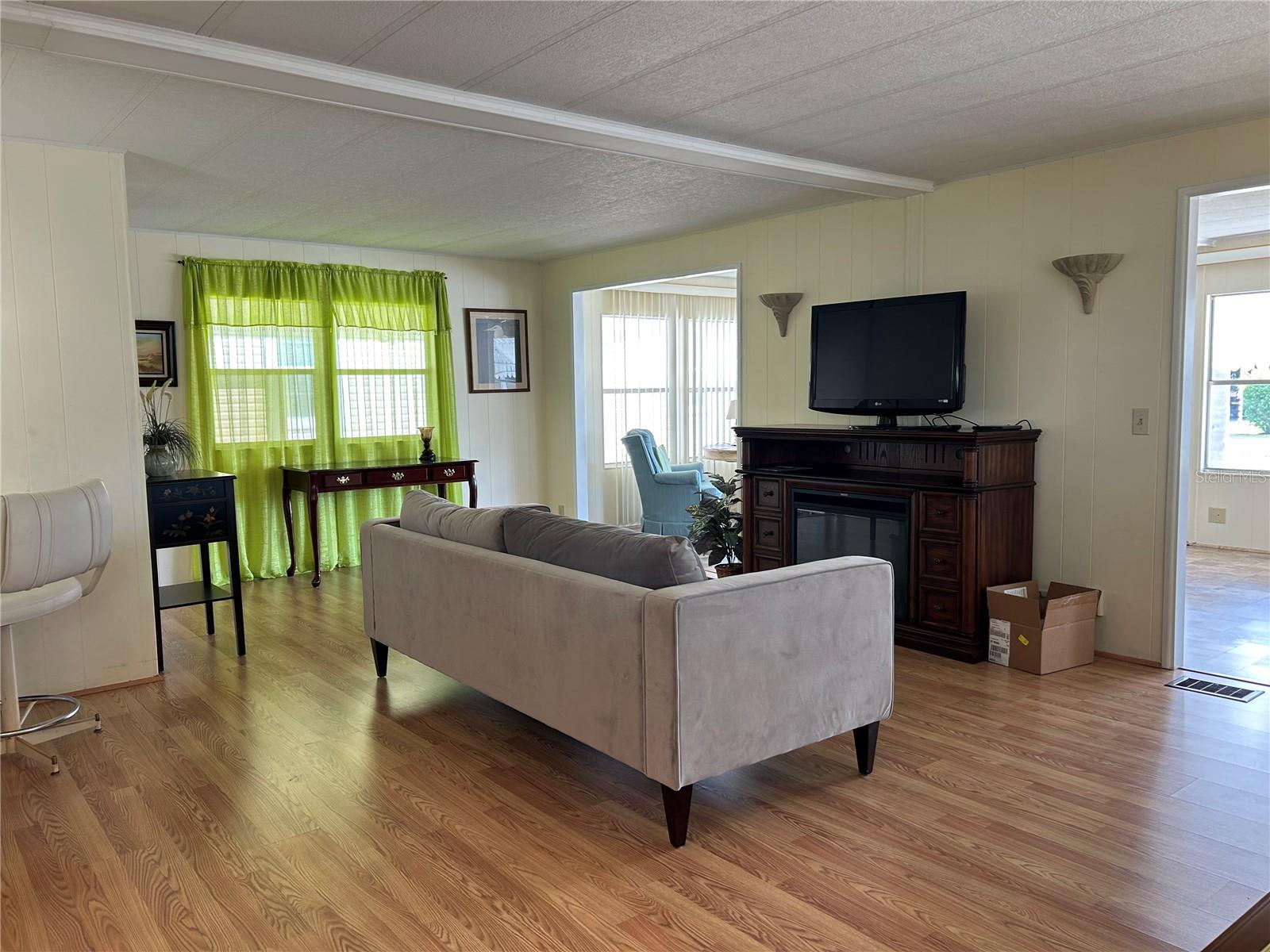 Image 6 of 50 For 1817 Innisbrook Lane