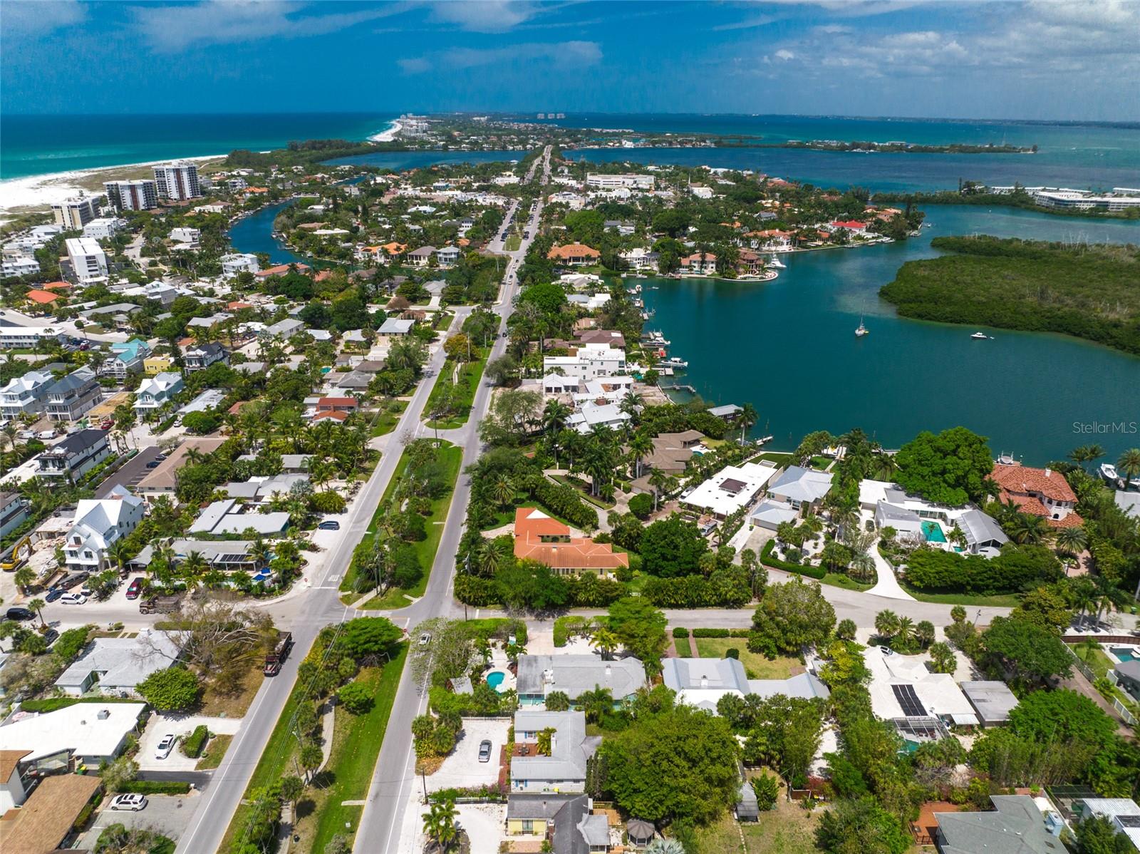 Image 42 of 44 For 410 Garfield Drive