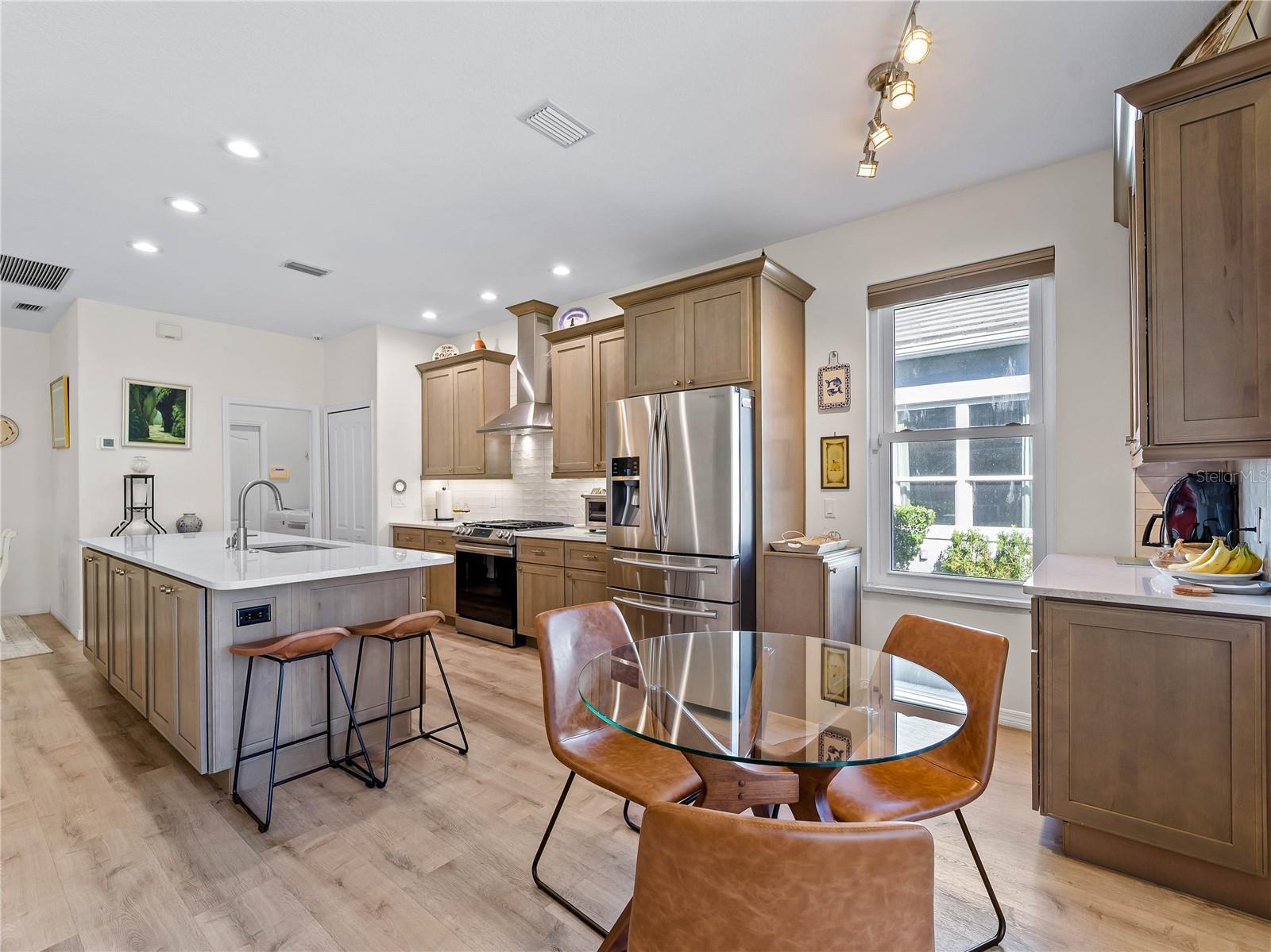 Image 13 of 66 For 8419 Whispering Woods Court