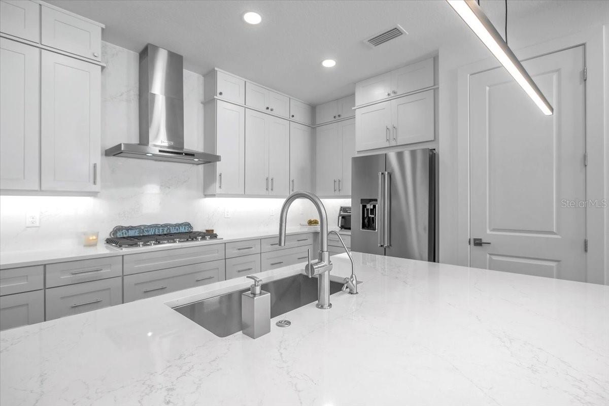 Image 19 of 76 For 18791 Dayspring Place