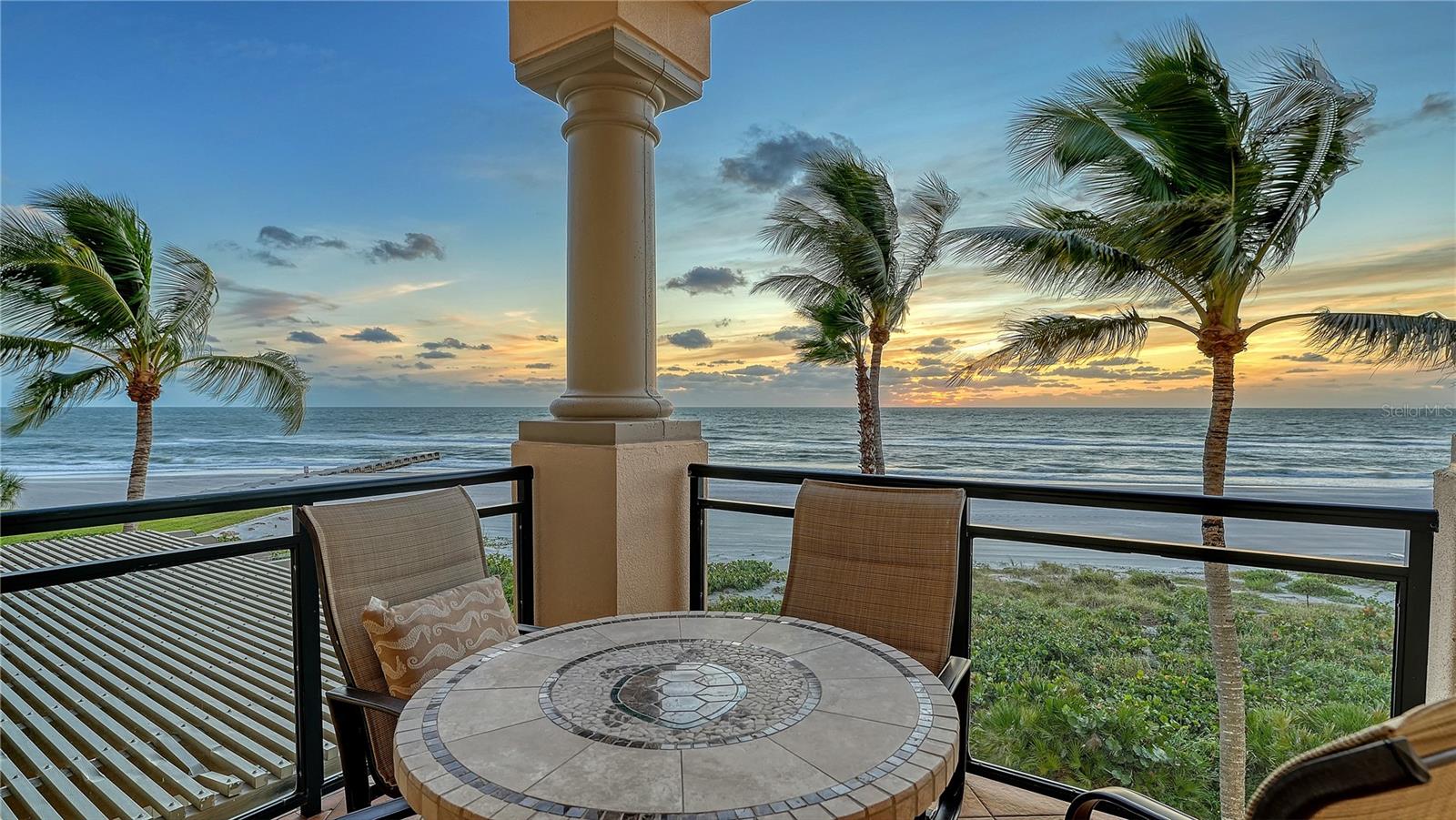 Image 10 of 49 For 2333 Gulf Of Mexico Drive 1a2