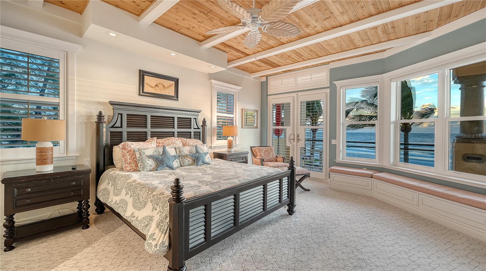 Image 24 of 49 For 2333 Gulf Of Mexico Drive 1a2