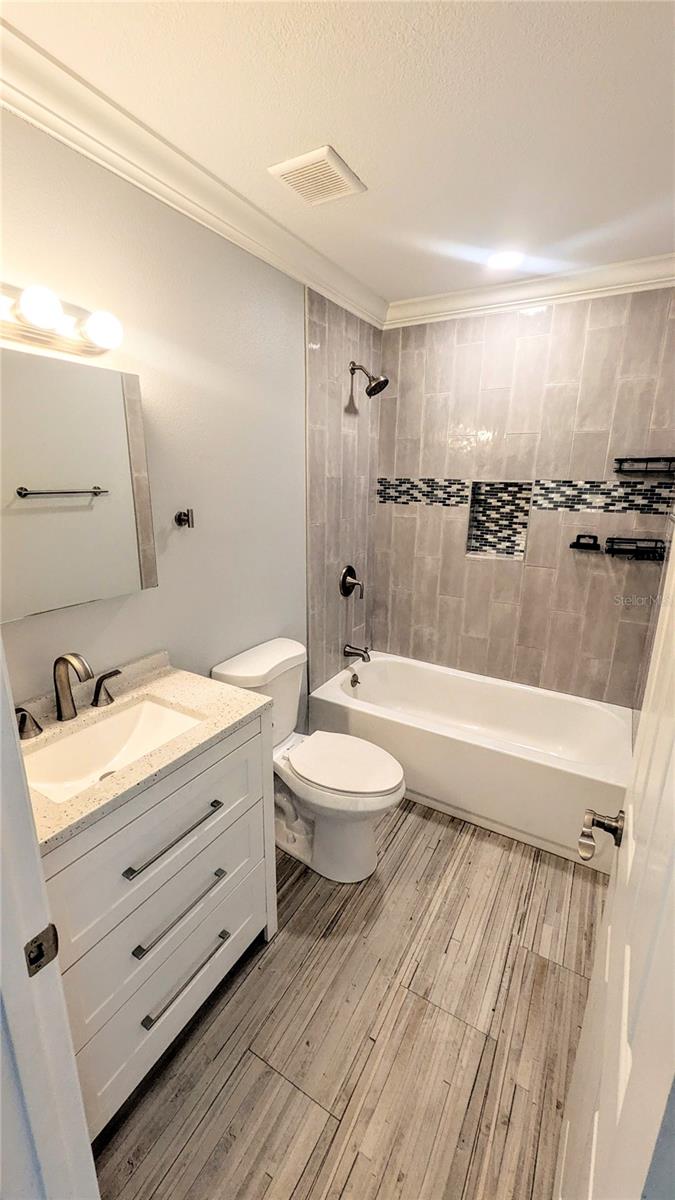 Image 18 of 26 For 2017 Arden Drive