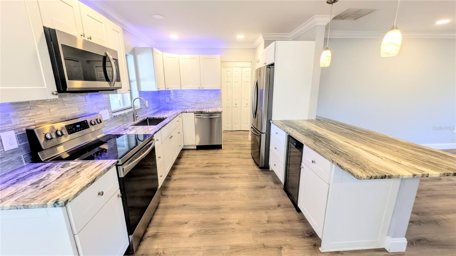 Image 5 of 26 For 2017 Arden Drive