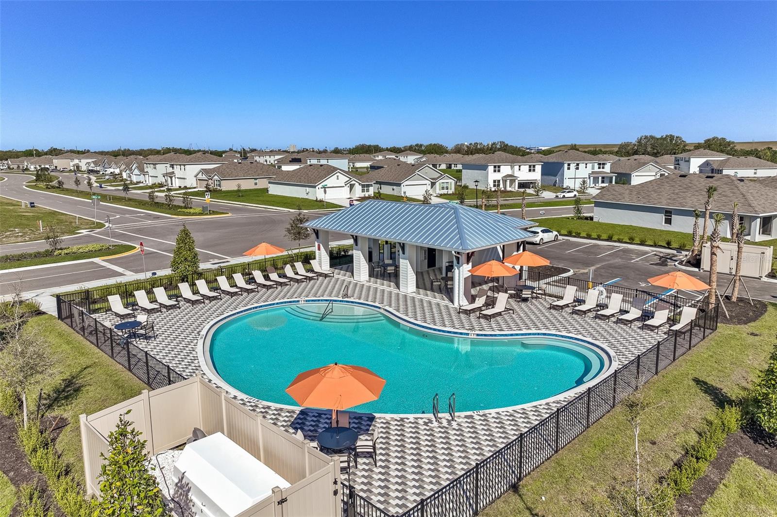 Image 5 of 6 For 11006 44th Avenue E