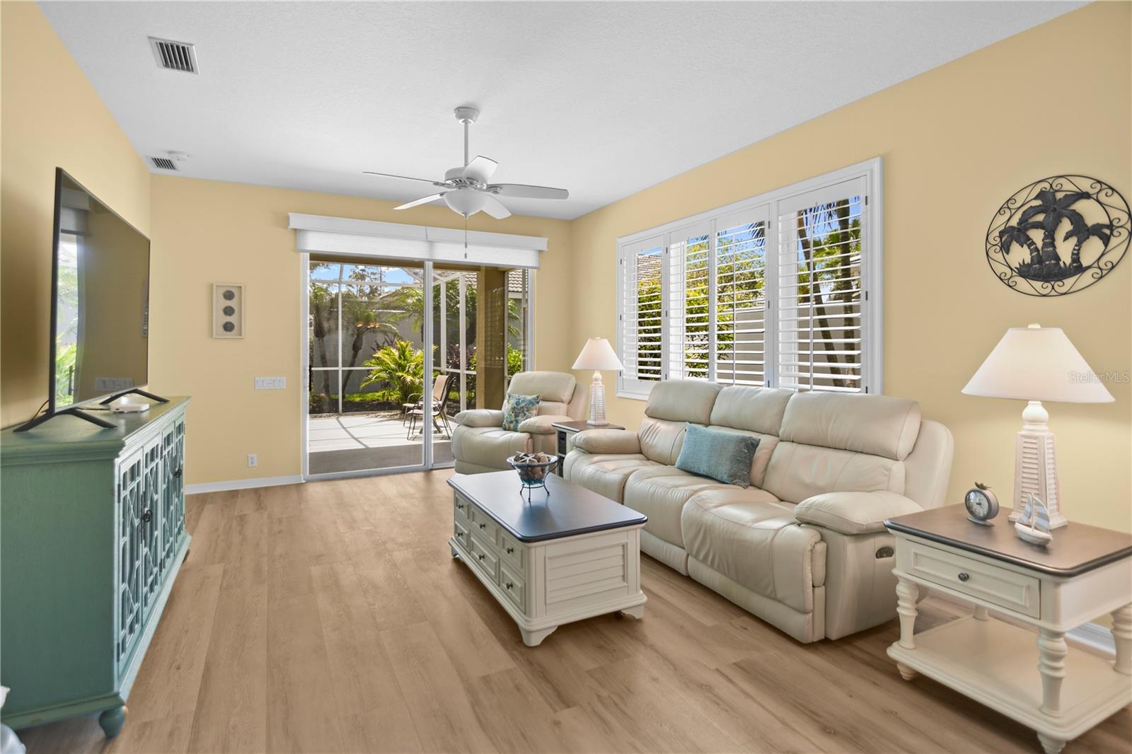 Image 16 of 38 For 8579 54th Avenue Circle E