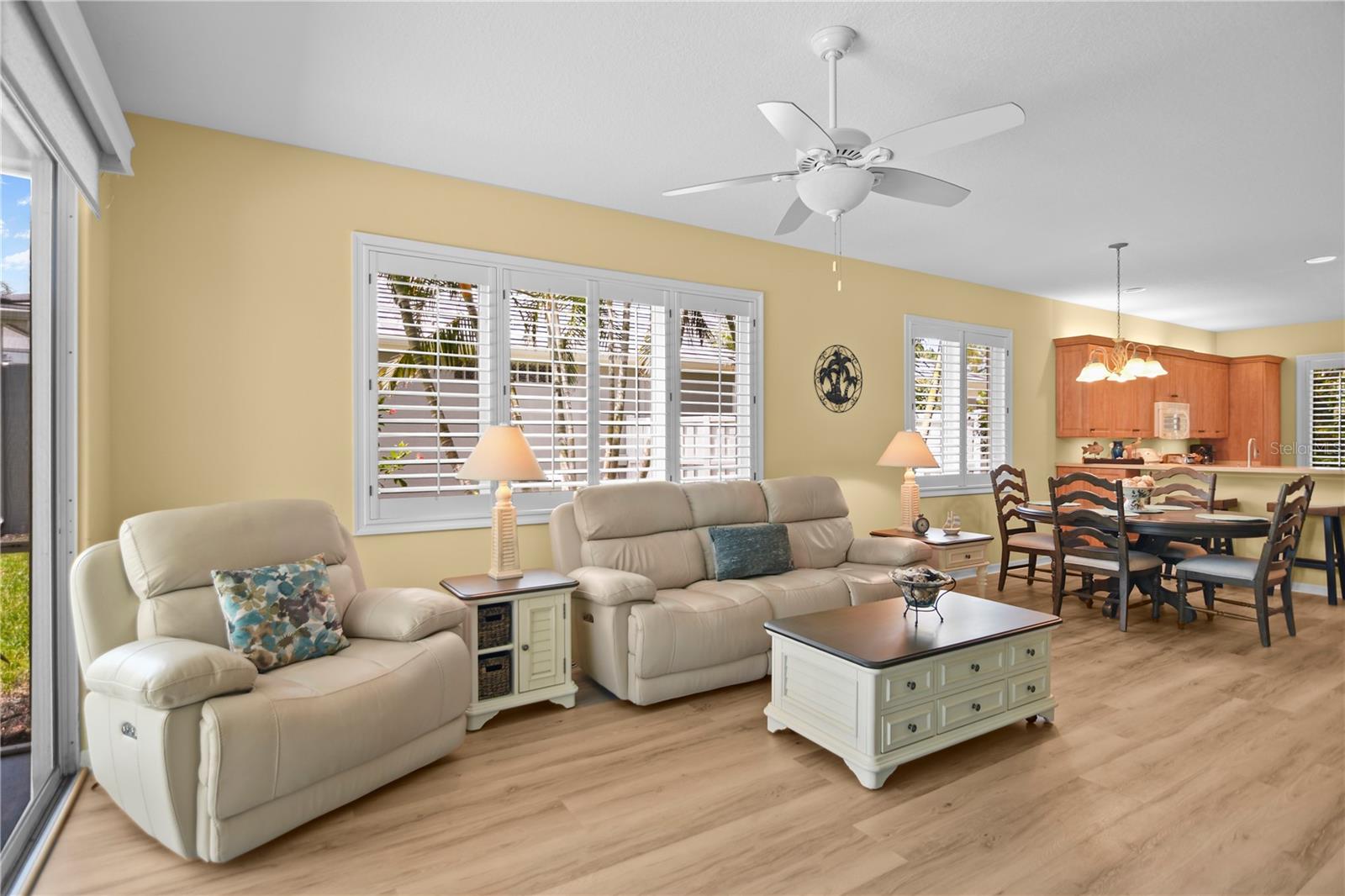 Image 18 of 38 For 8579 54th Avenue Circle E