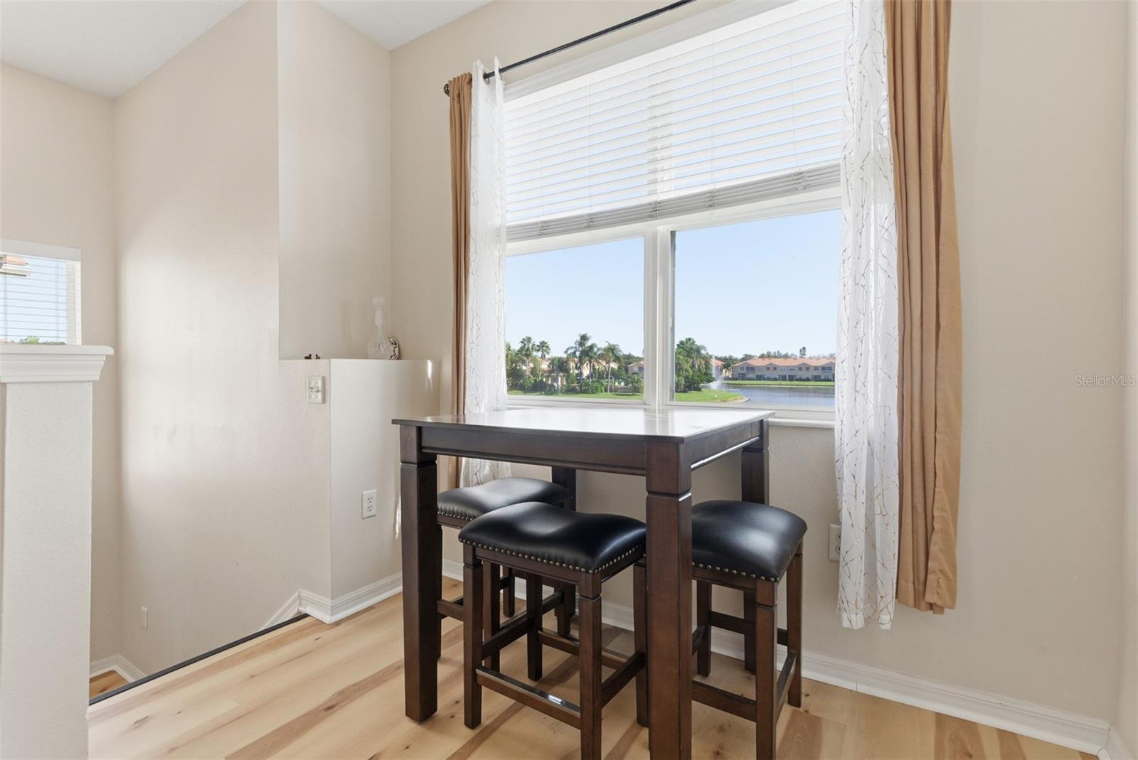 Image 11 of 58 For 3778 Parkridge Circle 23-201