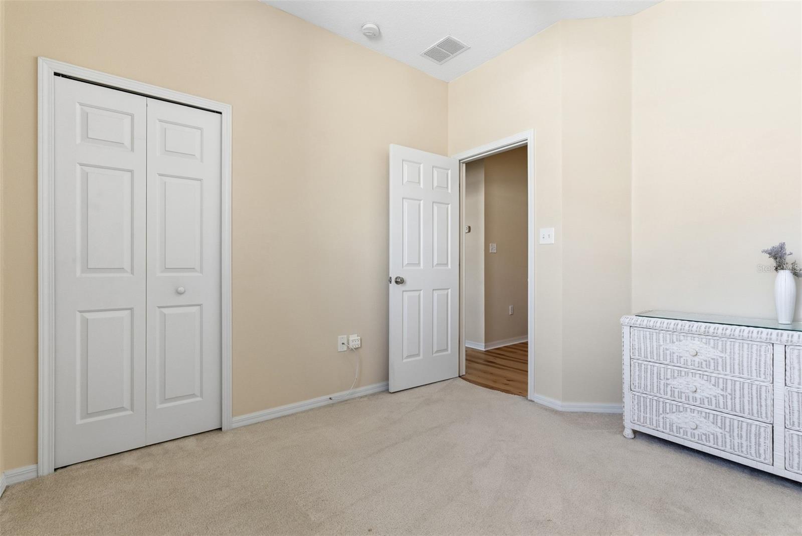 Image 30 of 58 For 3778 Parkridge Circle 23-201