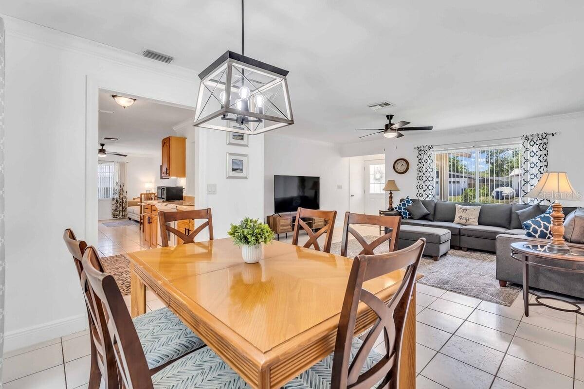 Image 10 of 24 For 3953 Linwood Street