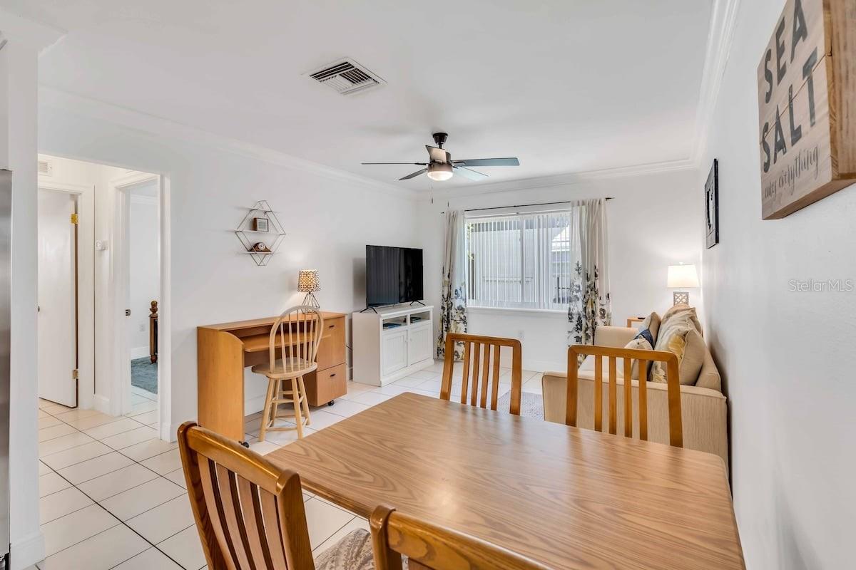 Image 11 of 24 For 3953 Linwood Street