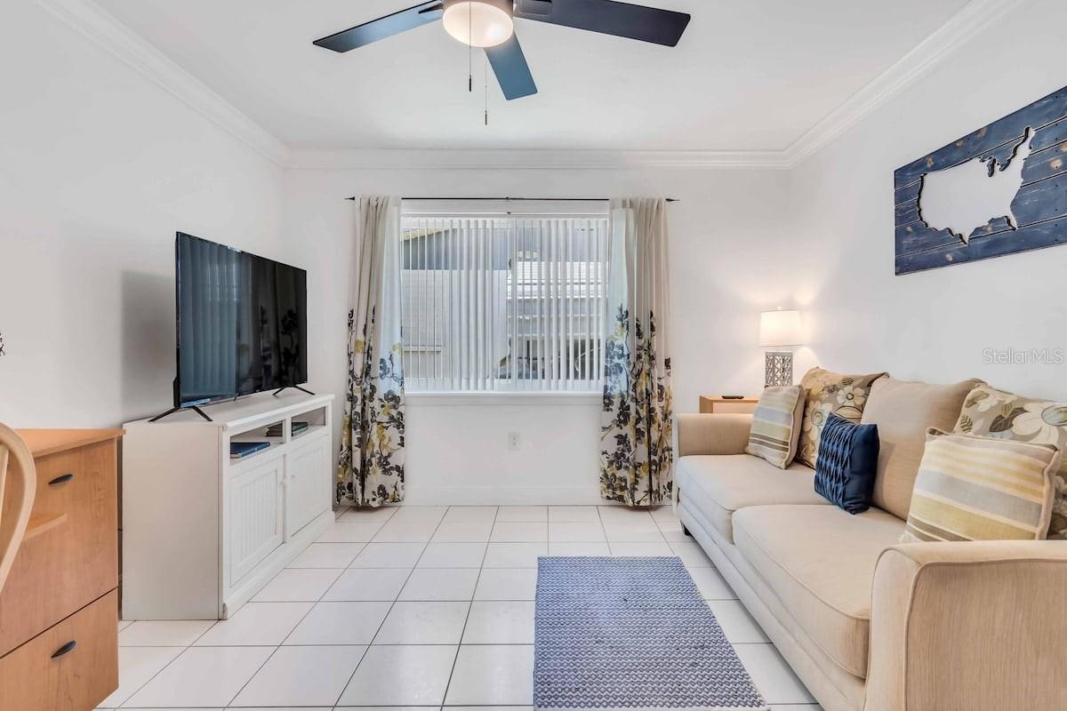 Image 12 of 24 For 3953 Linwood Street