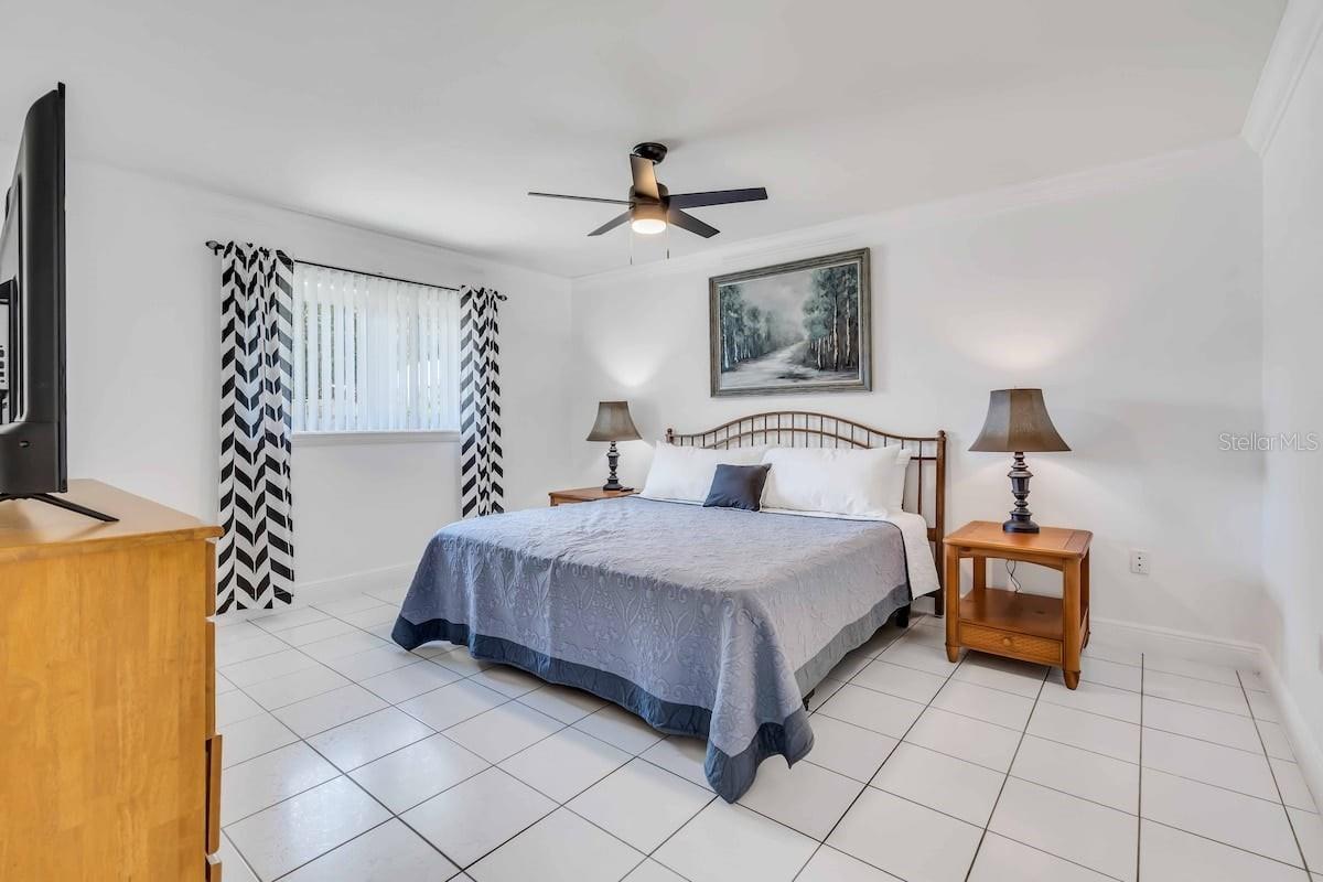 Image 13 of 24 For 3953 Linwood Street