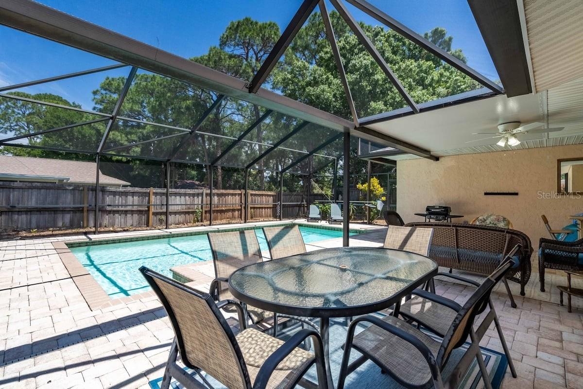 Image 22 of 24 For 3953 Linwood Street