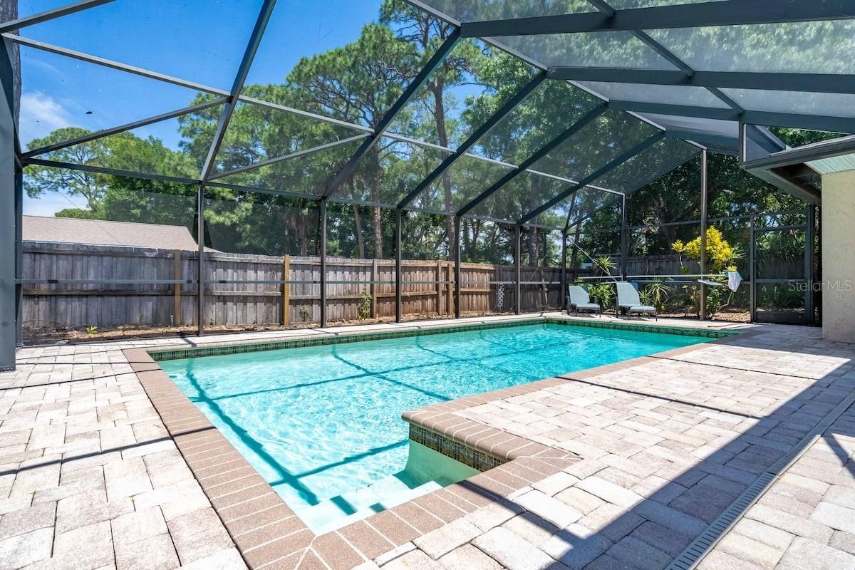 Image 4 of 24 For 3953 Linwood Street