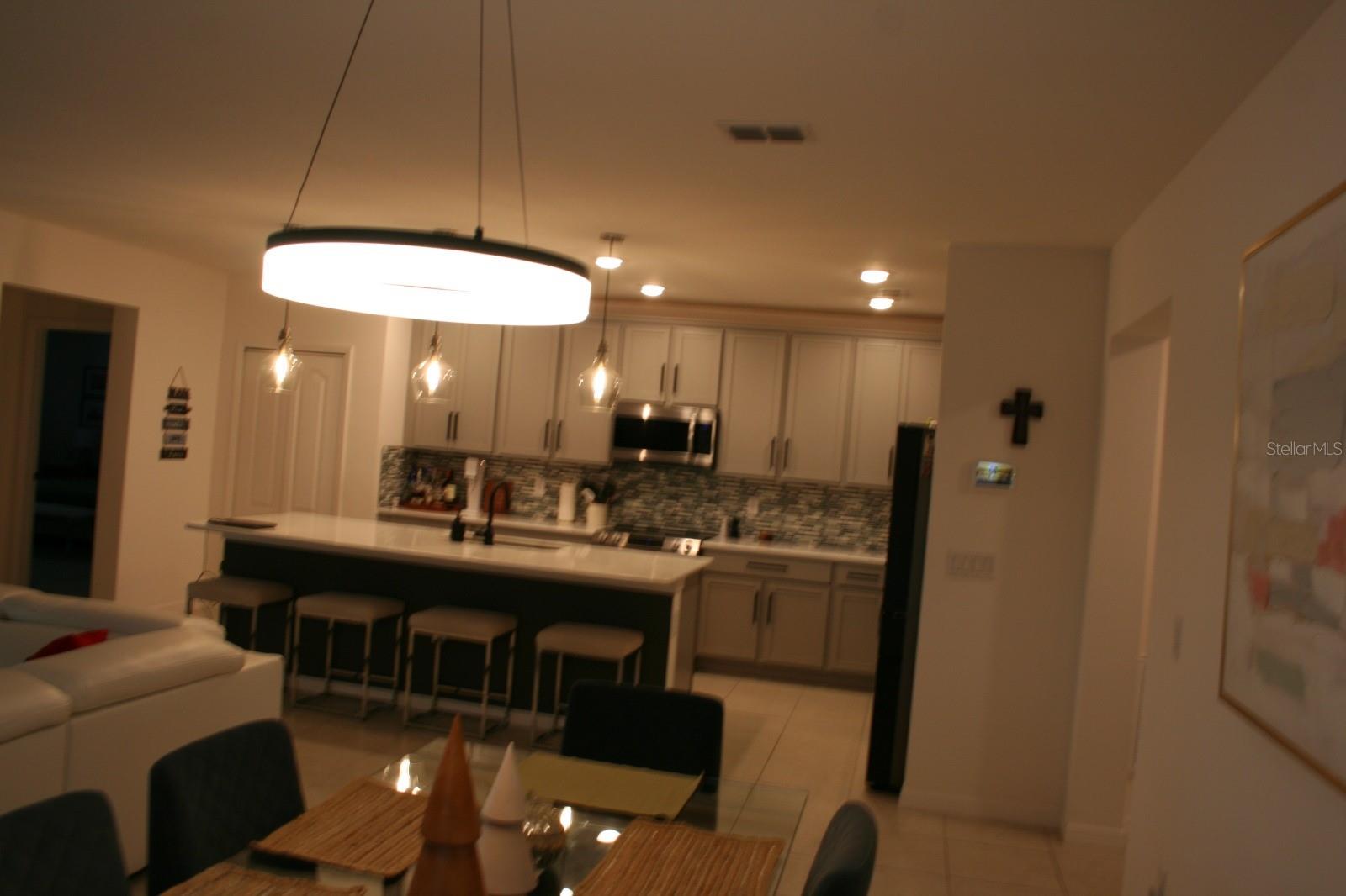 Image 17 of 41 For 11612 Armada Way 11612