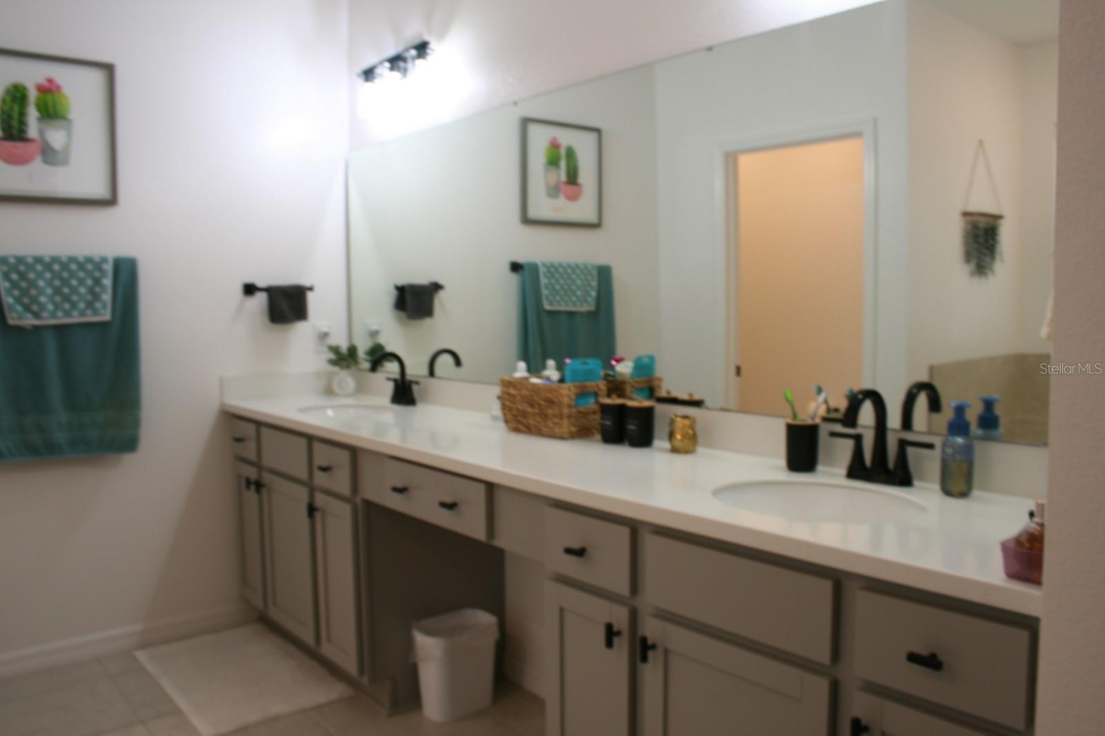 Image 24 of 41 For 11612 Armada Way 11612