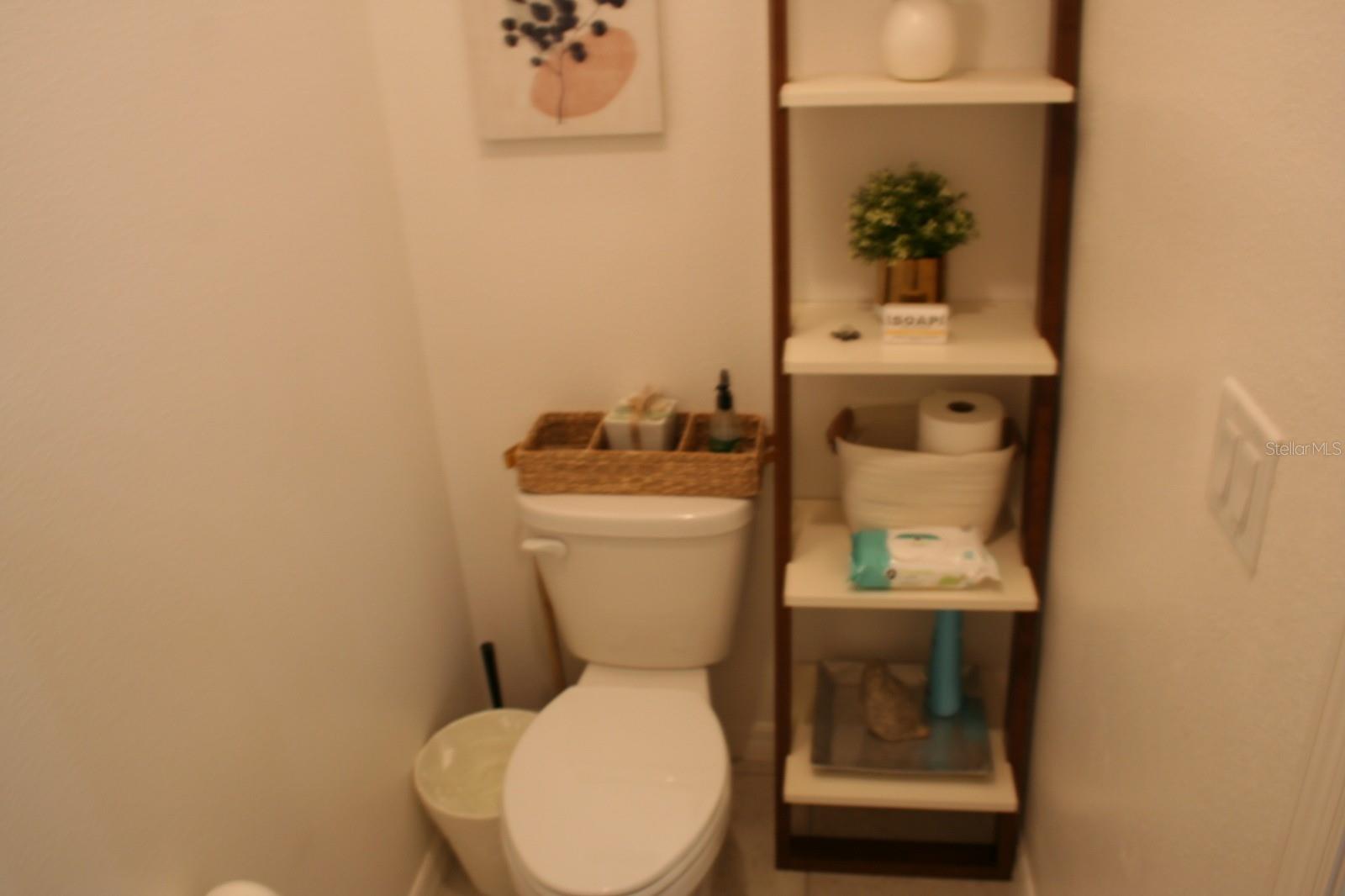 Image 28 of 41 For 11612 Armada Way 11612