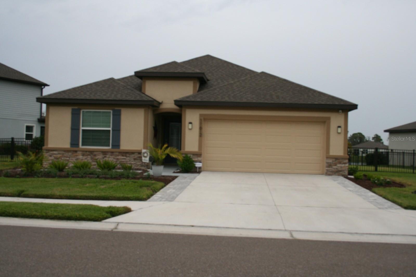 Image 3 of 41 For 11612 Armada Way 11612