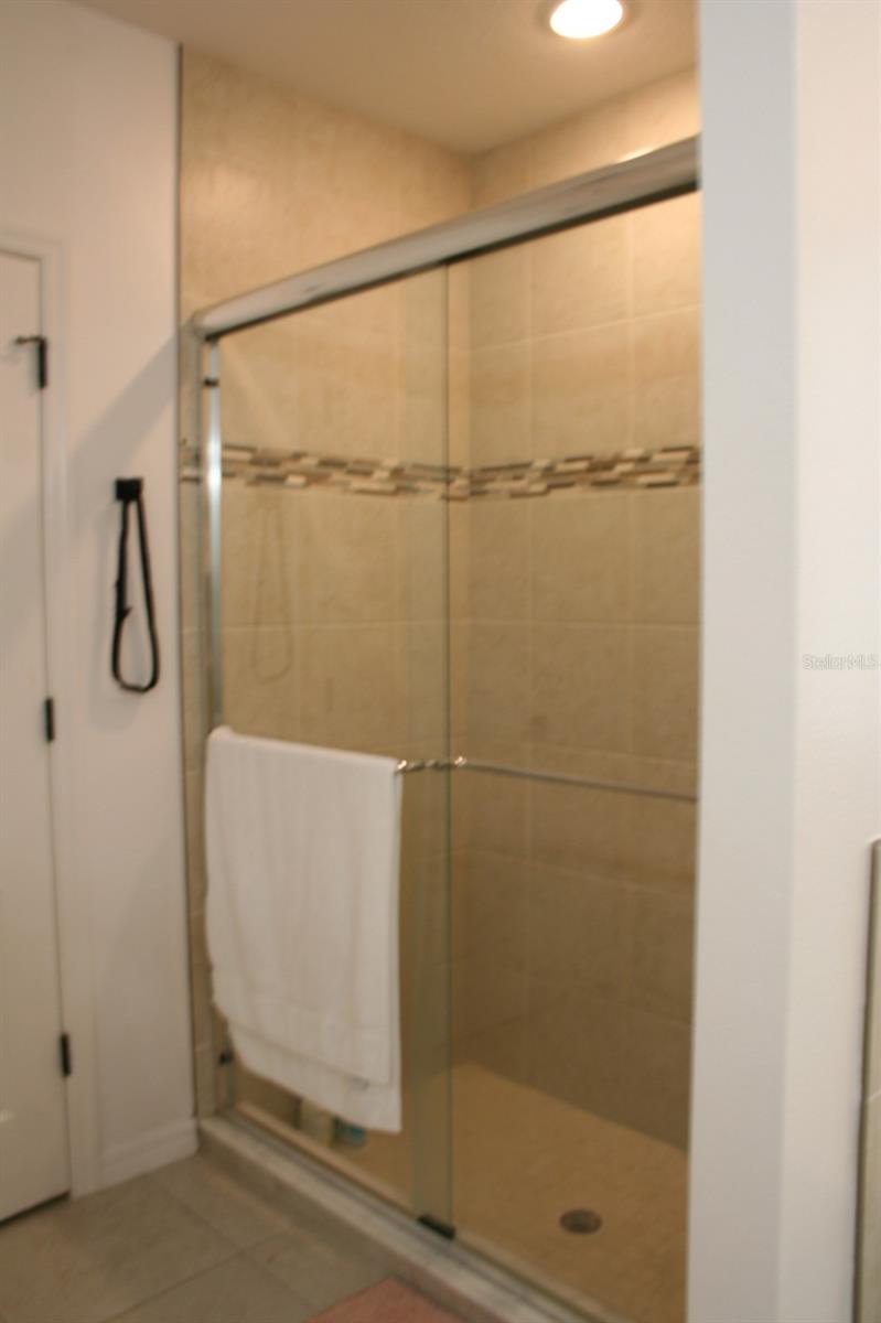 Image 31 of 41 For 11612 Armada Way 11612