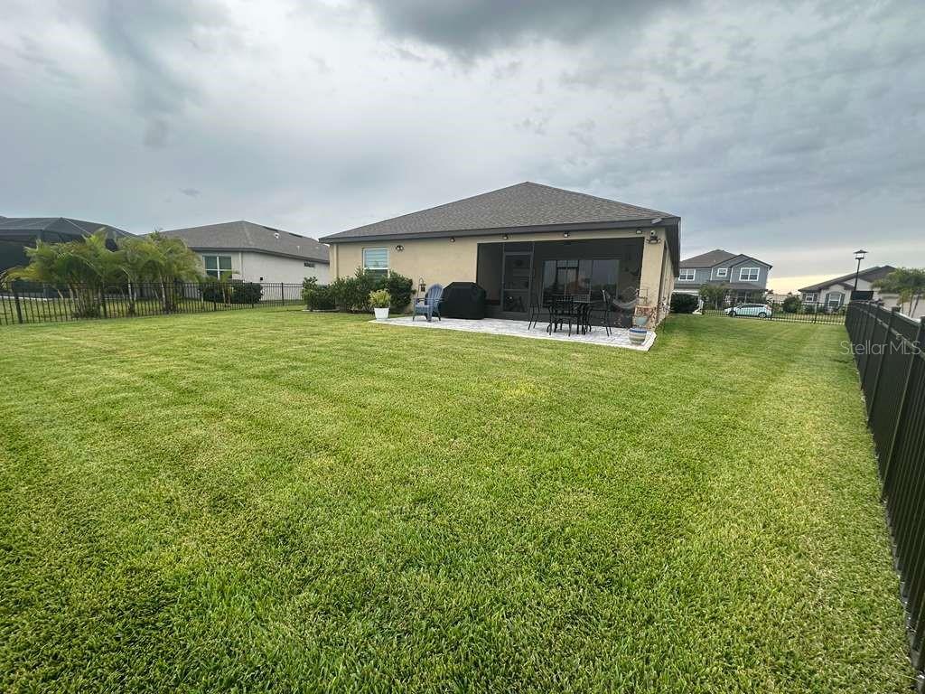 Image 35 of 41 For 11612 Armada Way 11612