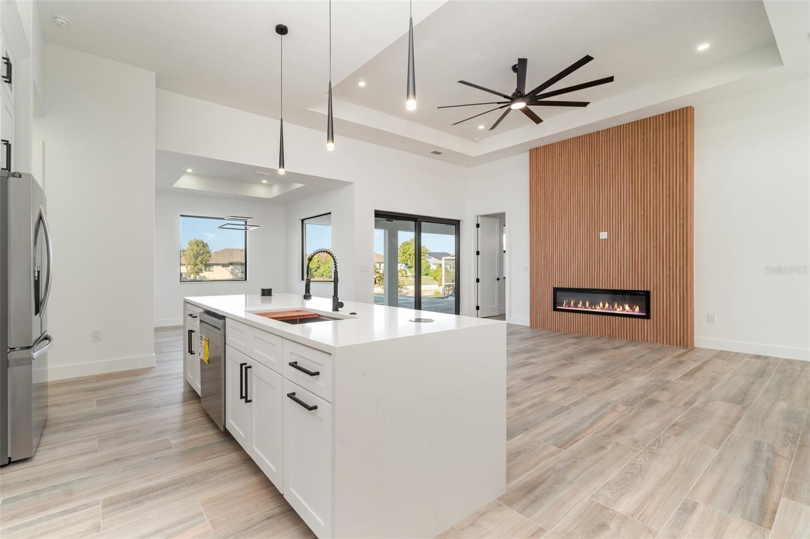 Image 18 of 40 For 1417 24th Street