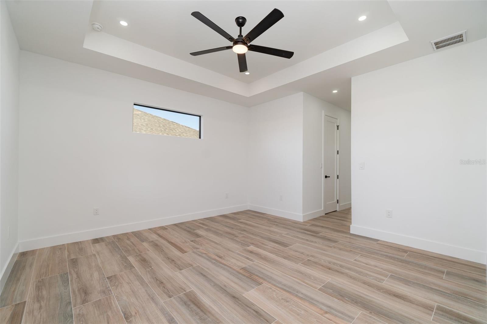 Image 21 of 40 For 1417 24th Street