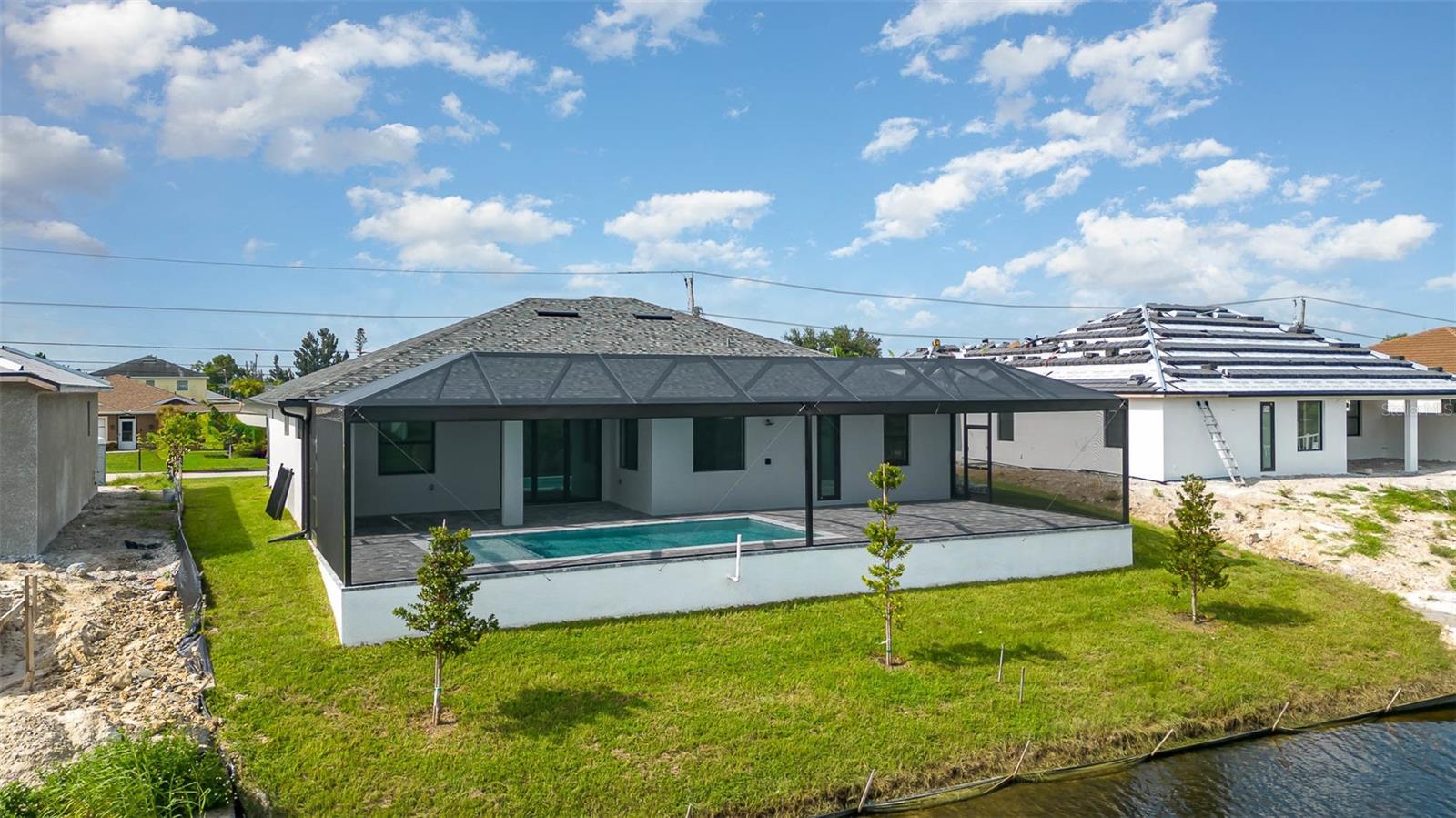 Image 3 of 40 For 1417 24th Street