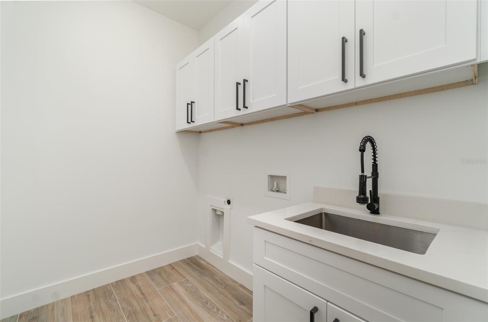 Image 30 of 40 For 1417 24th Street