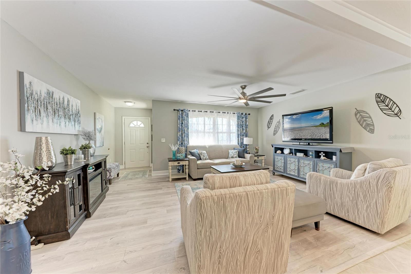 Image 10 of 74 For 5112 26th Avenue W