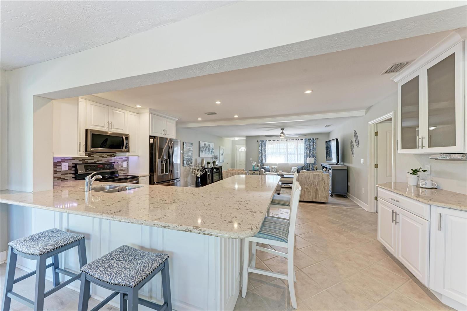 Image 16 of 74 For 5112 26th Avenue W