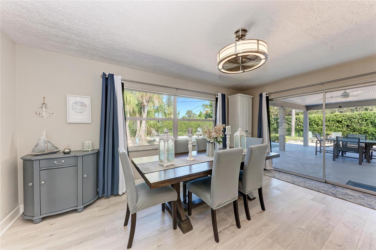 Image 20 of 74 For 5112 26th Avenue W