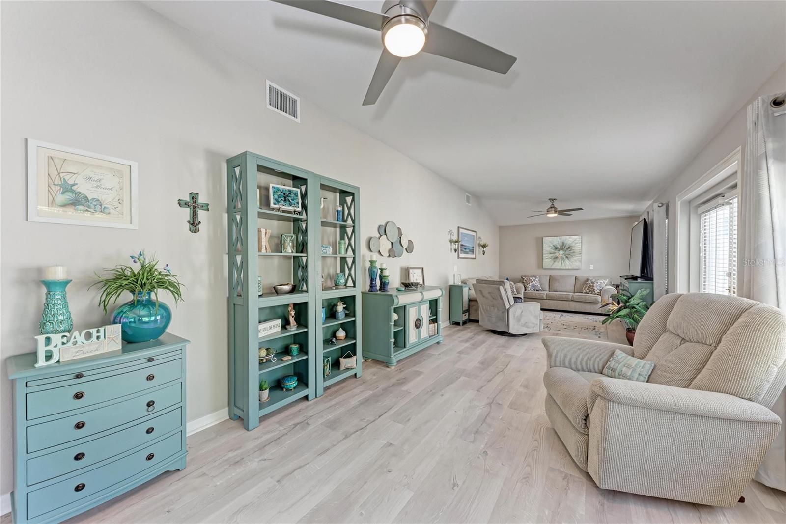 Image 27 of 74 For 5112 26th Avenue W