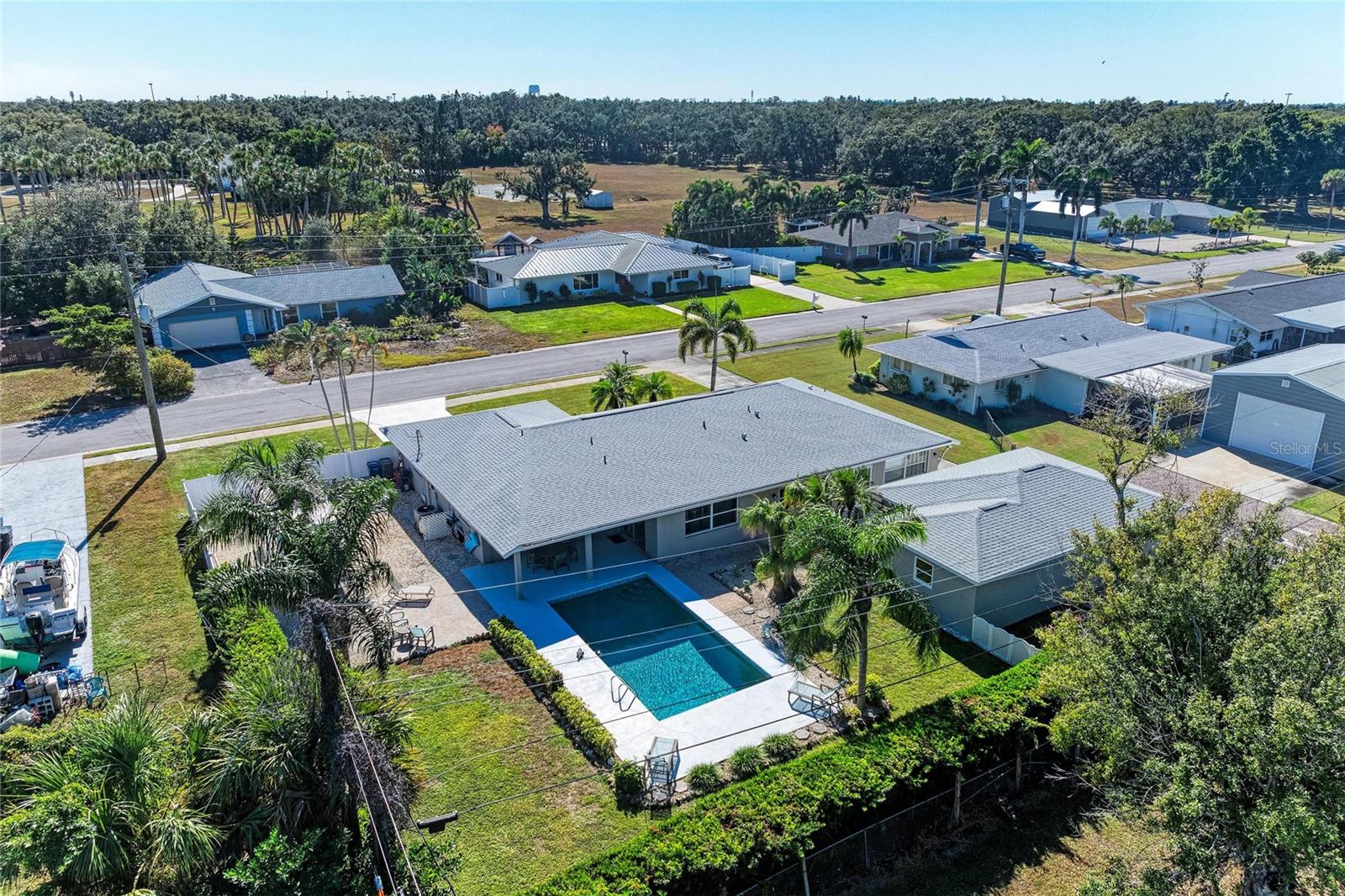 Image 3 of 74 For 5112 26th Avenue W