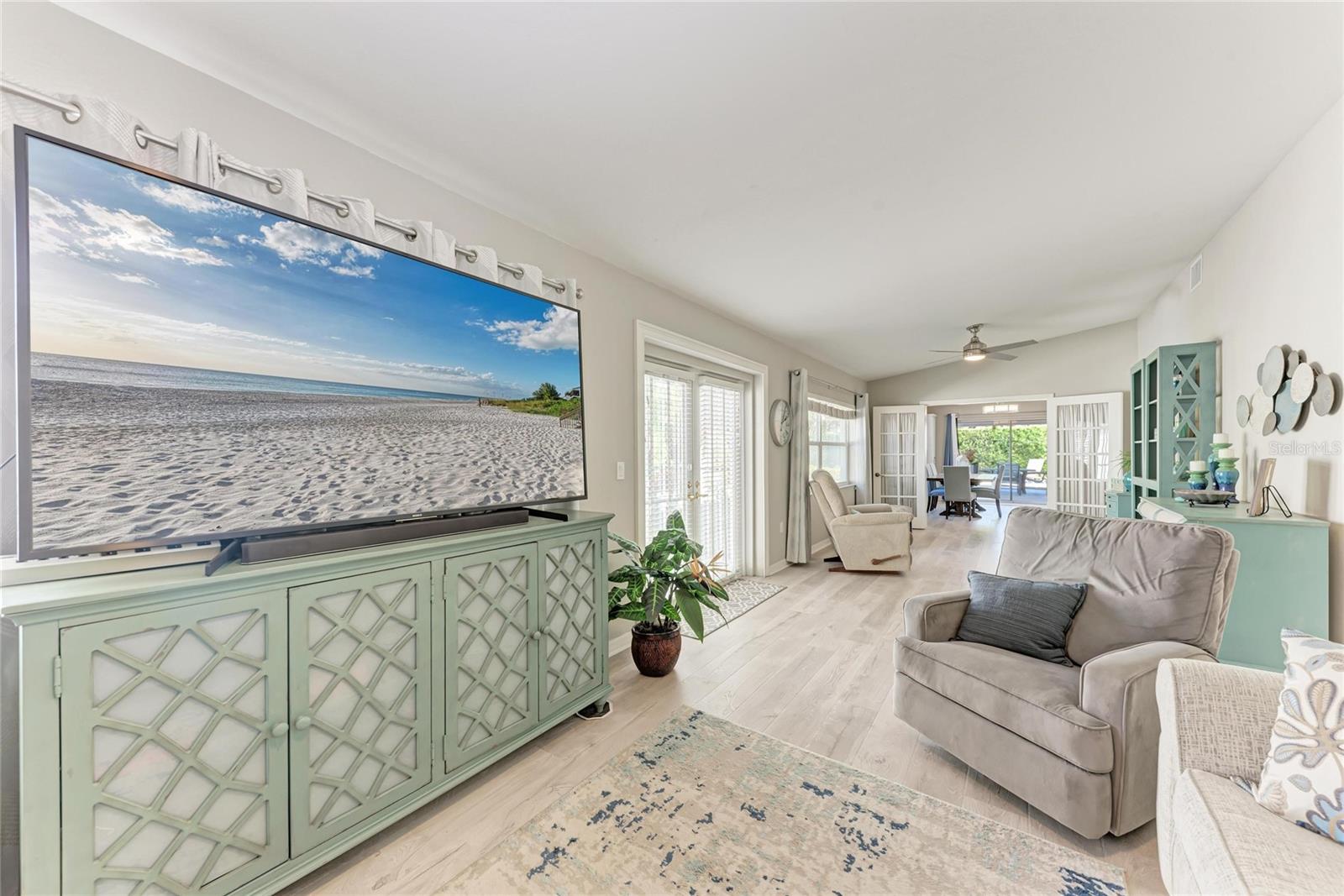 Image 30 of 74 For 5112 26th Avenue W