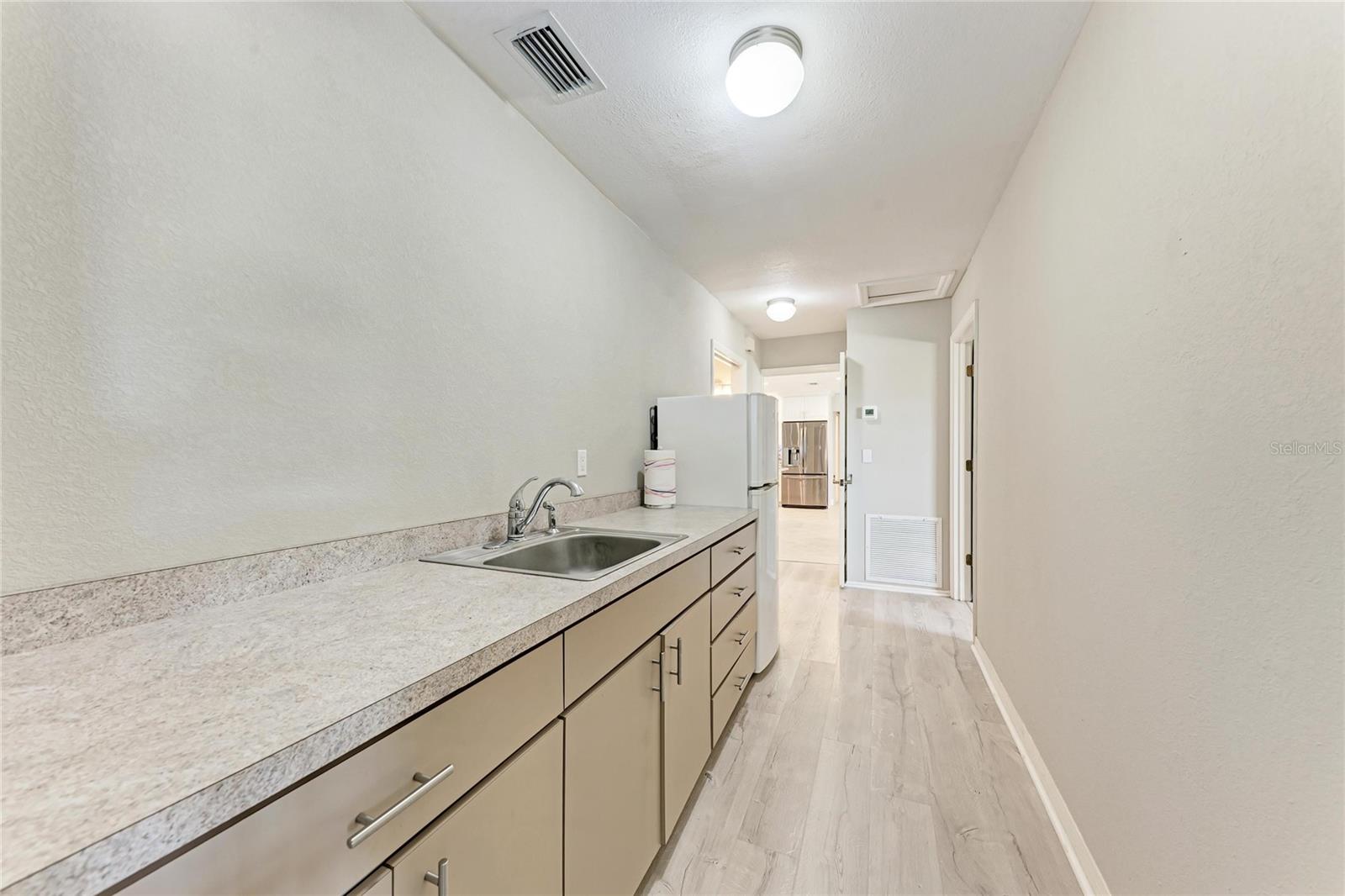 Image 32 of 74 For 5112 26th Avenue W