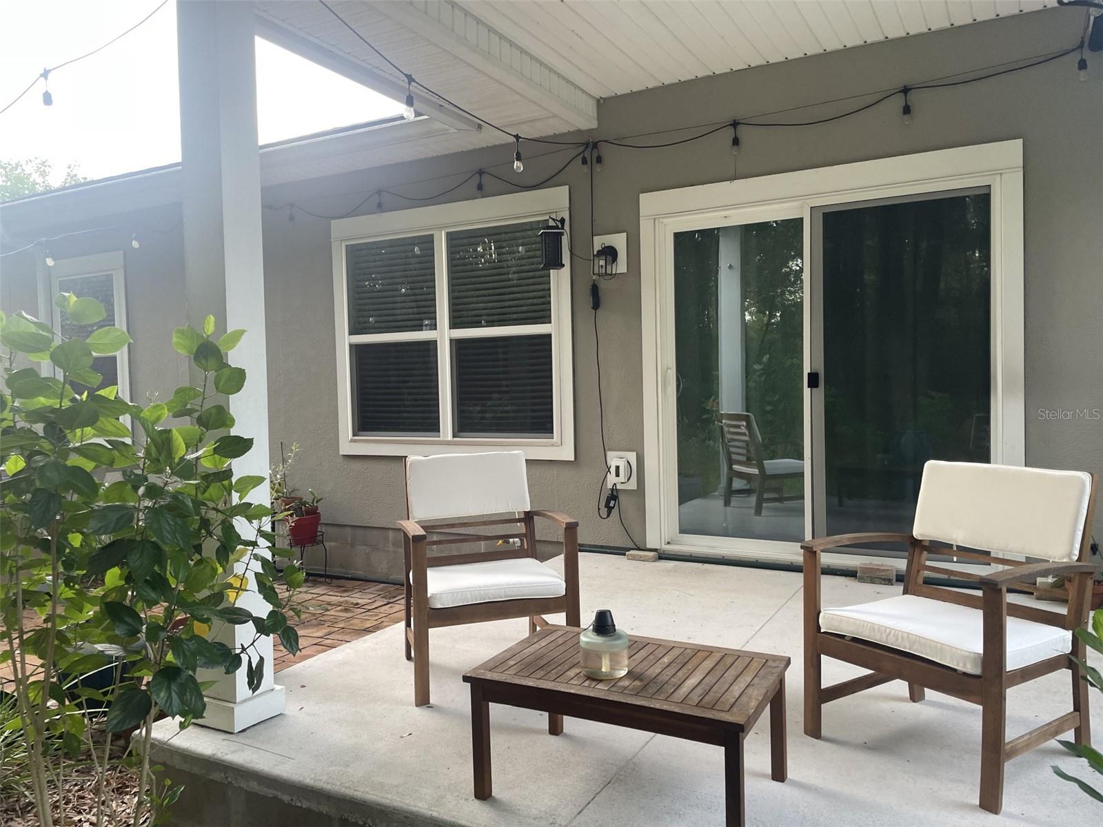 Image 25 of 34 For 5573 Casavedra Court