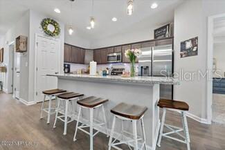 Image 6 of 34 For 5573 Casavedra Court