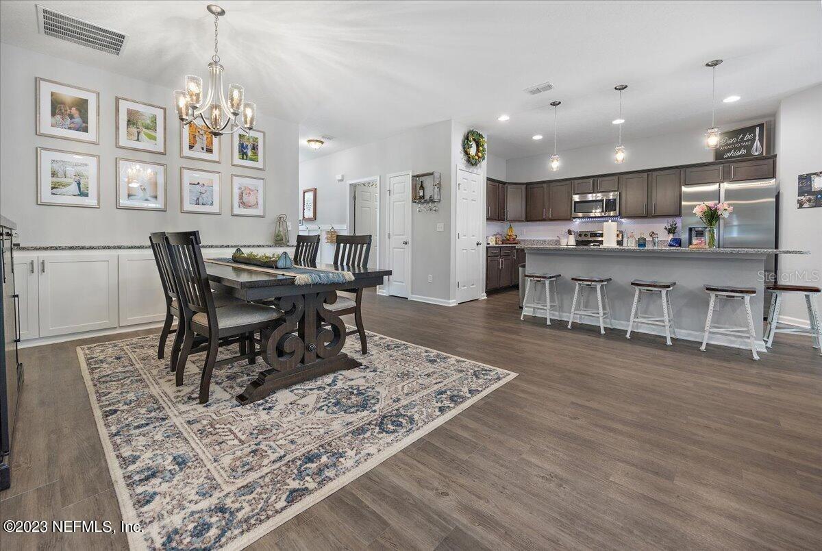 Image 9 of 34 For 5573 Casavedra Court