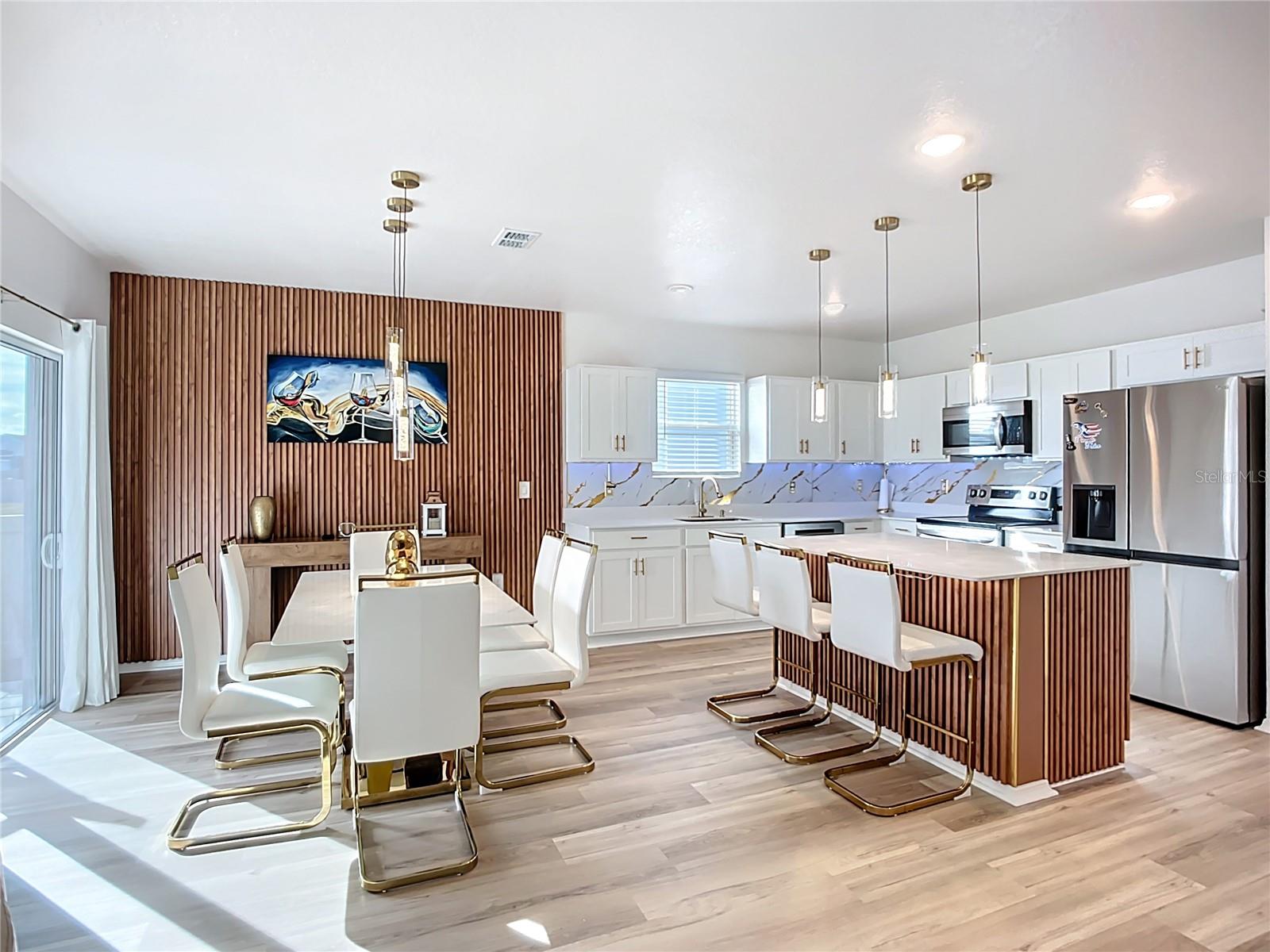 Image 15 of 51 For 13023 Bluff Oak Way