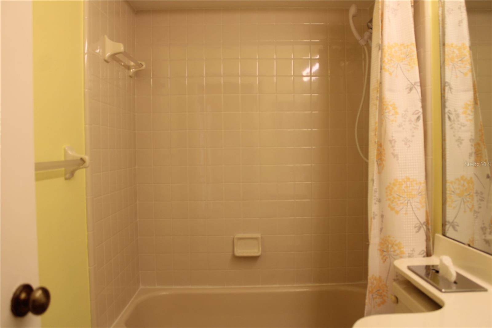 Image 26 of 40 For 4006 39th Street W