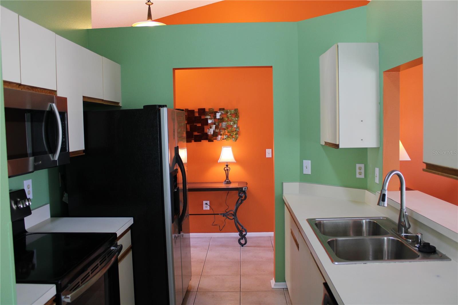 Image 3 of 40 For 4006 39th Street W