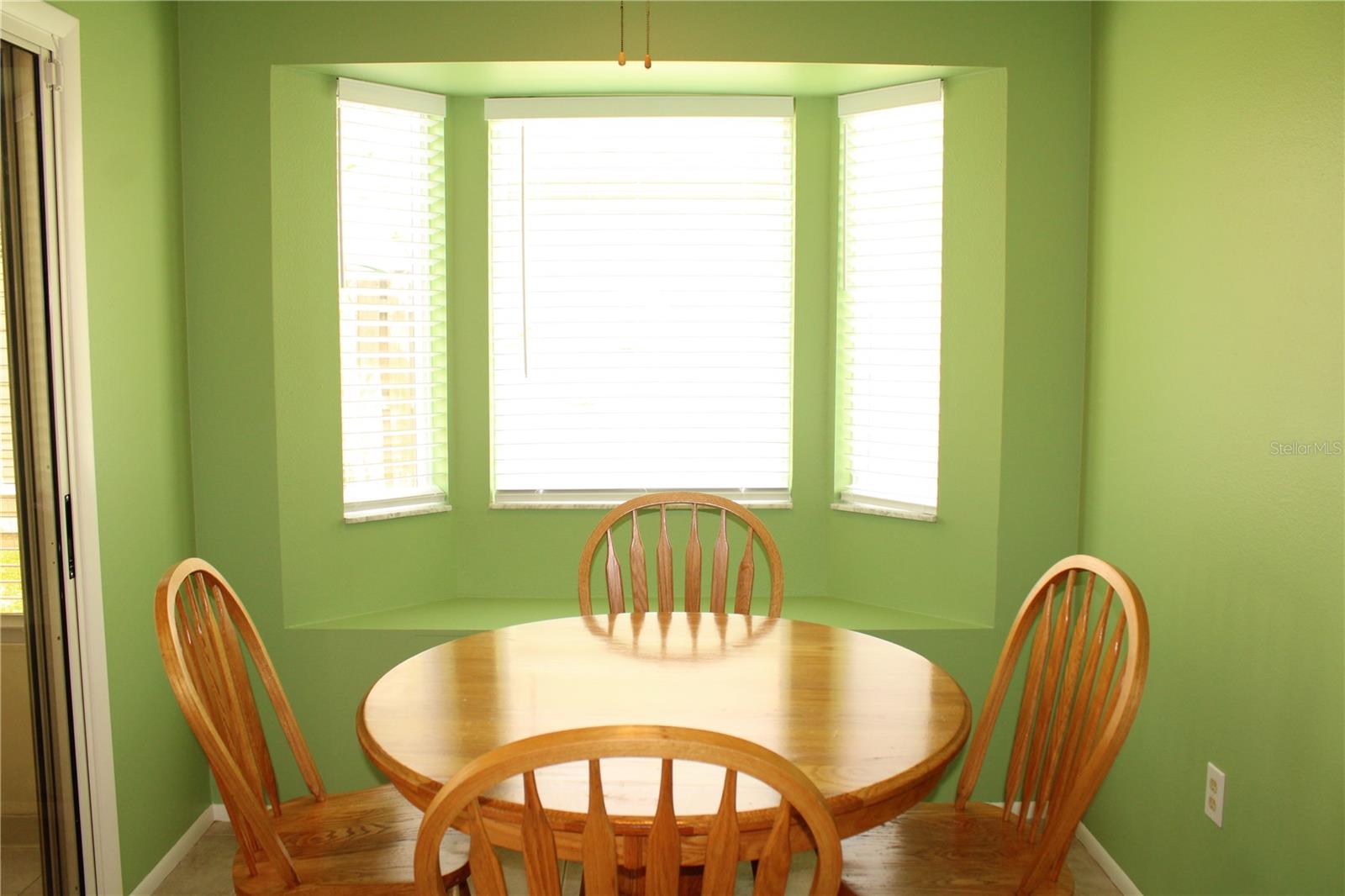 Image 8 of 40 For 4006 39th Street W