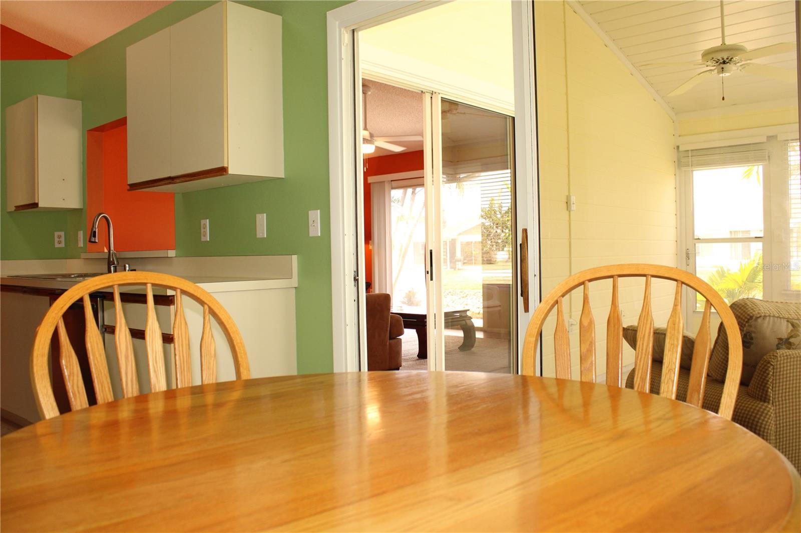 Image 9 of 40 For 4006 39th Street W