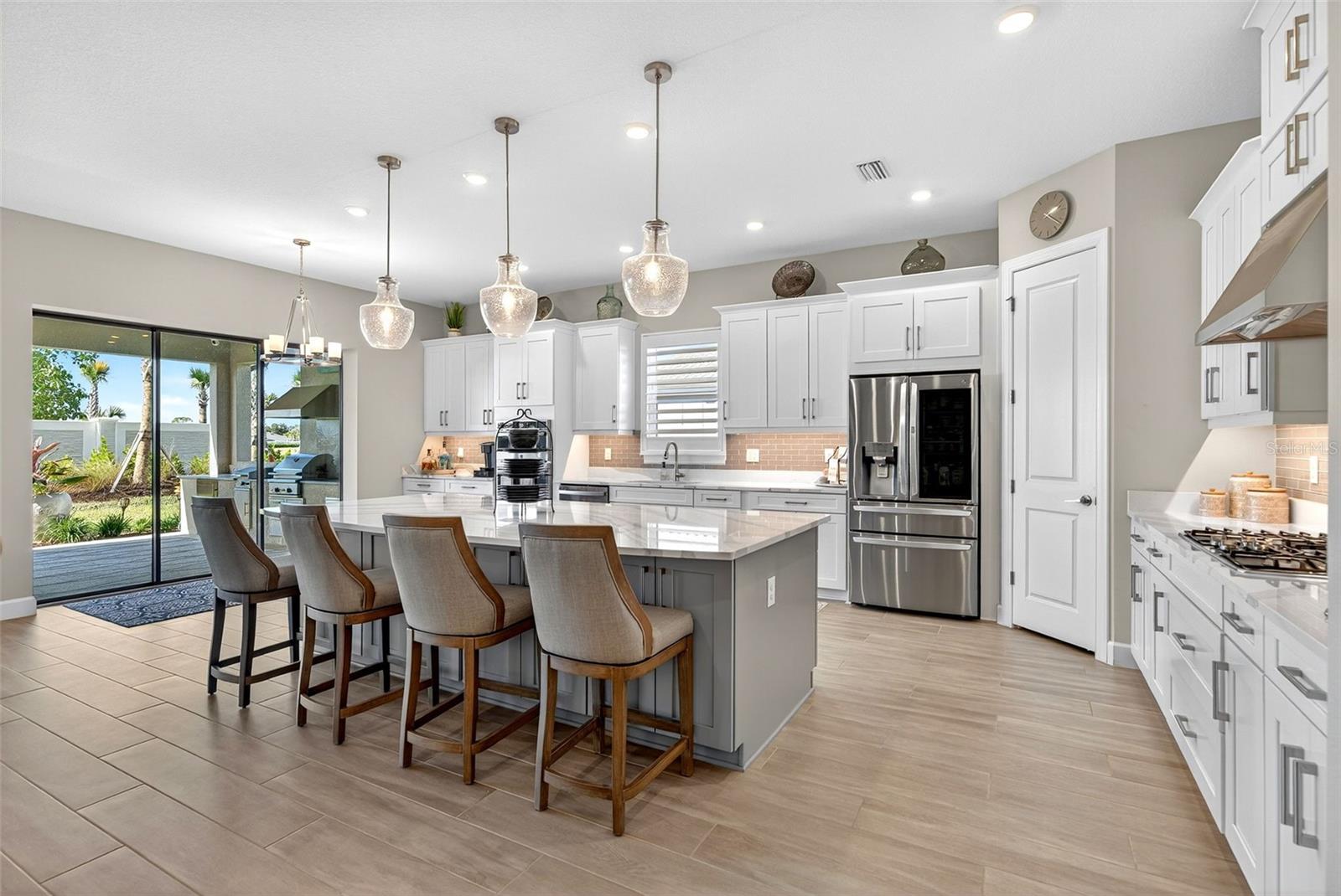 Image 29 of 100 For 3679 Santa Caterina Boulevard