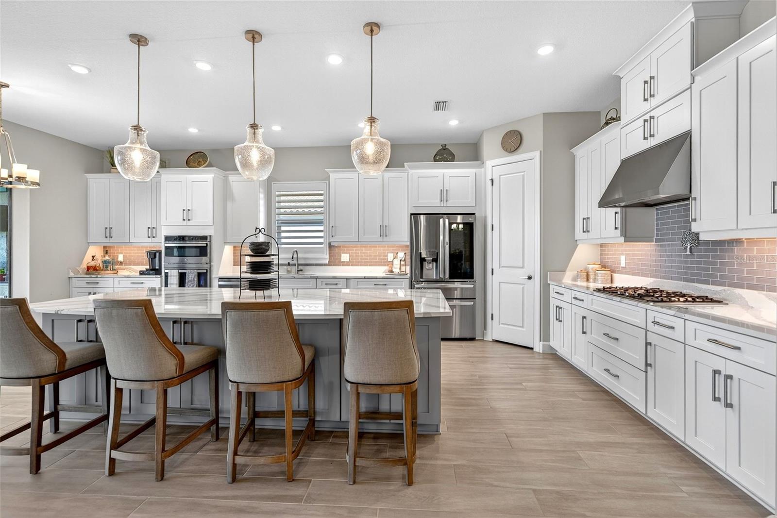 Image 30 of 100 For 3679 Santa Caterina Boulevard